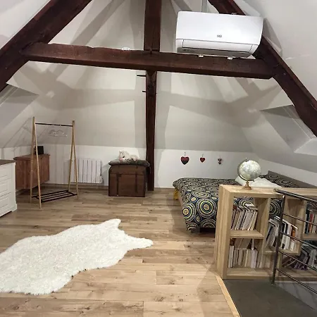 Quiet House Near Vichy 펜션 Serbannes